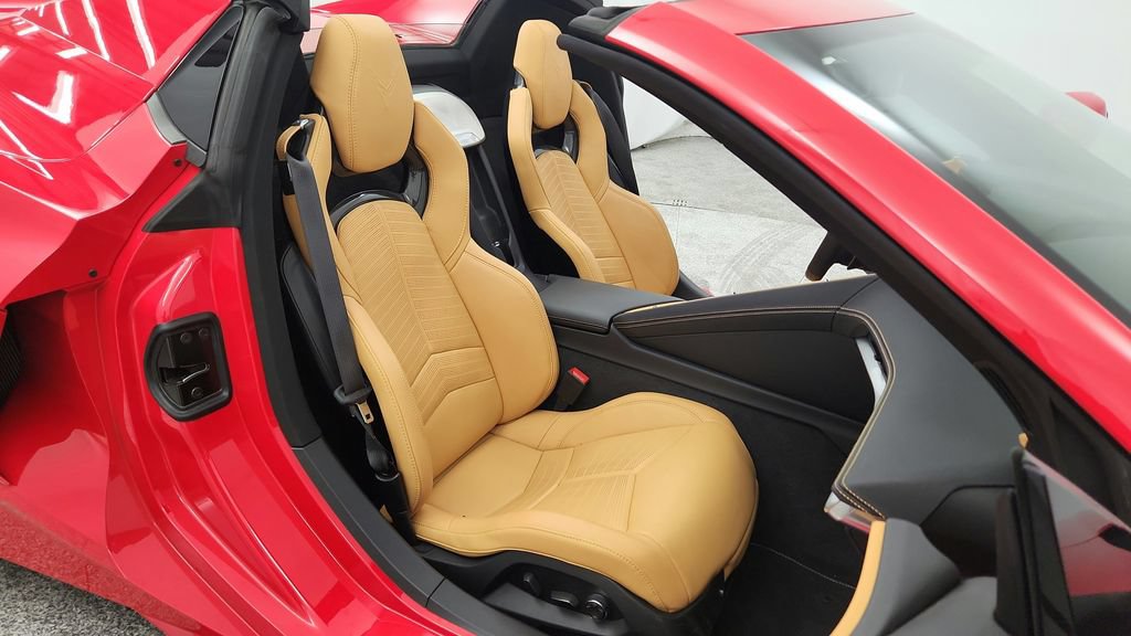 Used 2023 Chevrolet Corvette Stingray Preferred Conv w/ Z51 Performance Package RWD image 36
