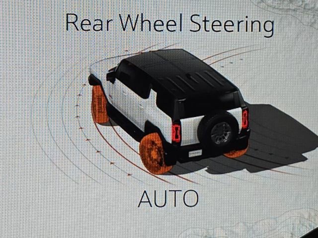 New 2025 GMC Hummer EV 2X image 10