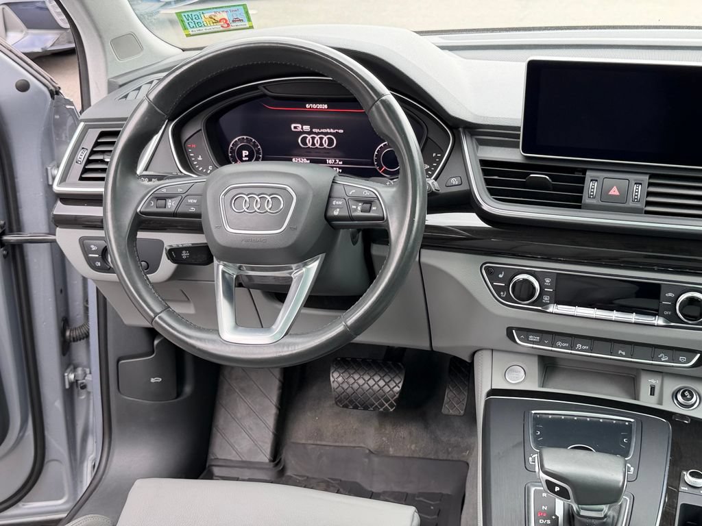 Used 2020 Audi Q5 Premium w/ Premium Plus Package AWD/4WD image 25