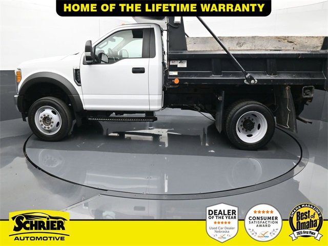 Used 2017 Ford F550 XL w/ Power Equipment Group image 4