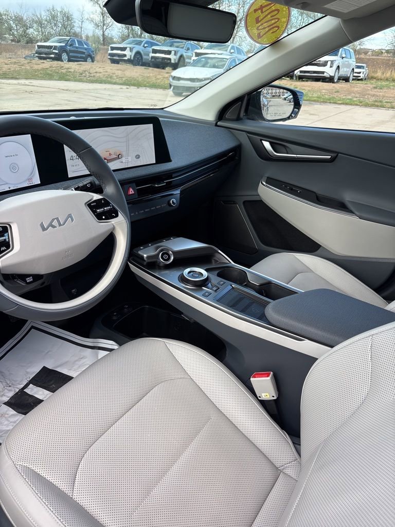 Used 2024 Kia EV6 Wind w/ Wind Technology Package image 9