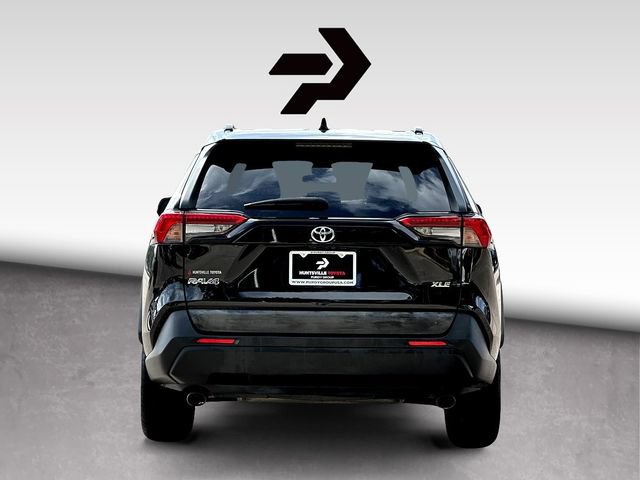 Used 2021 Toyota RAV4 XLE Premium FWD image 6