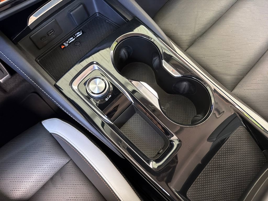 Used 2025 Buick Envision Sport Touring image 28