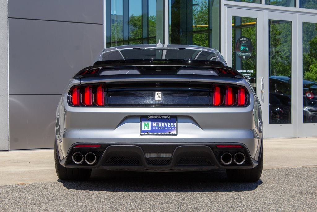 Used 2020 Ford Mustang Shelby GT350 w/ Technology Package RWD image 9