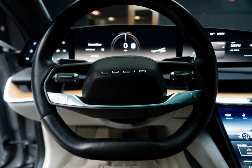 Used 2023 Lucid Air Touring AWD/4WD image 29