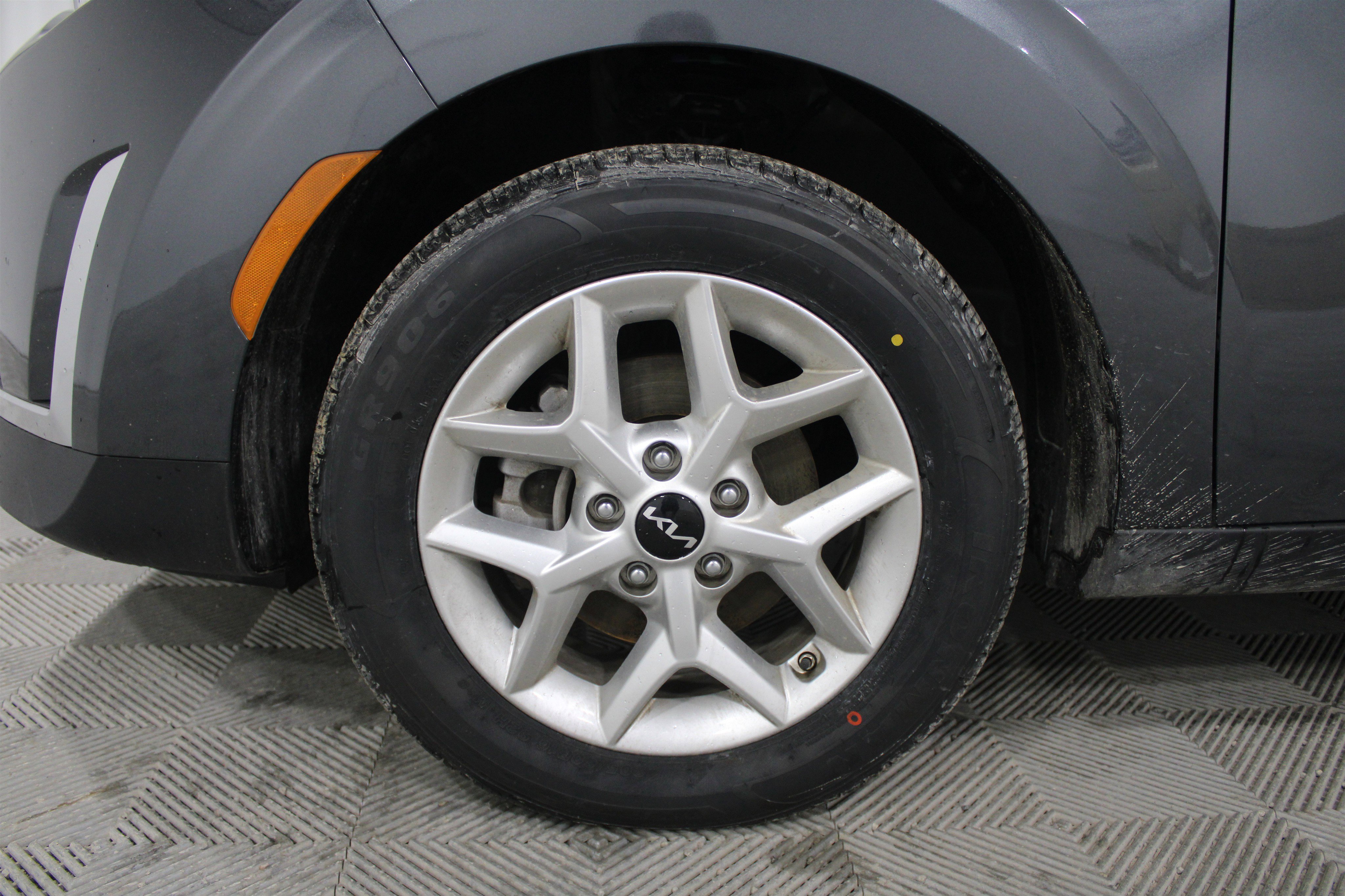 Used 2024 Kia Soul LX w/ Option Group 015 image 33