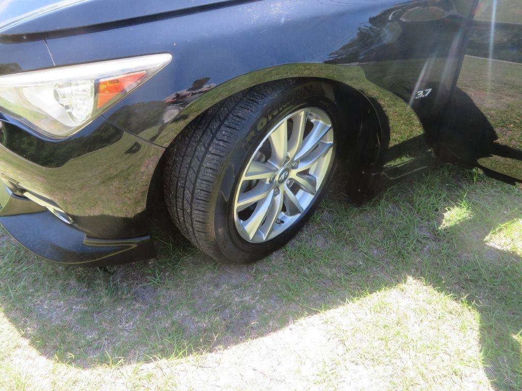 Used 2015 INFINITI Q50 Premium w/ Navigation Package RWD image 28