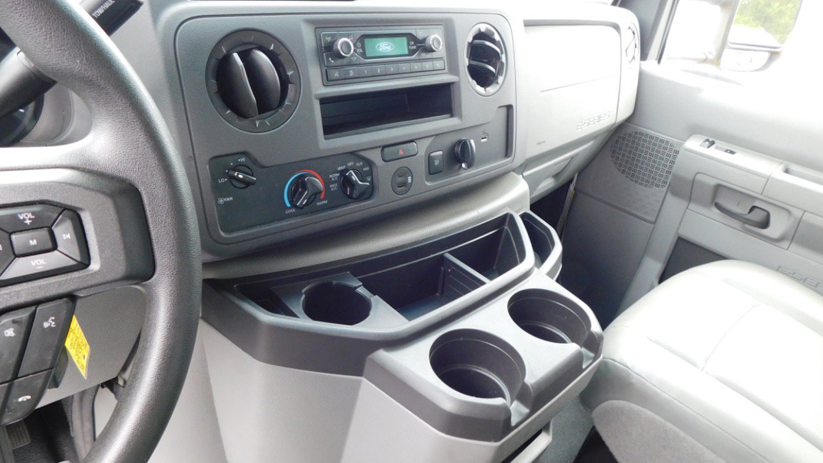 Used 2023 Ford E-450 and Econoline 450 Super Duty w/ Power Windows & Locks Group image 11