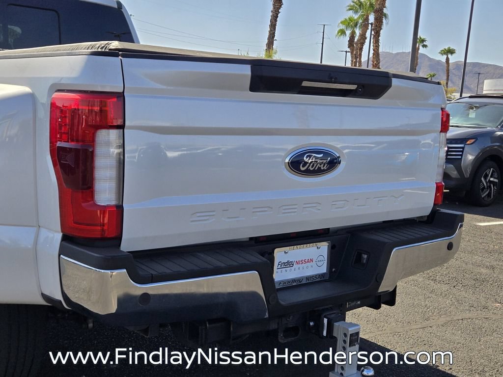 Used 2019 Ford F450 Lariat w/ Lariat Ultimate Package AWD/4WD image 5