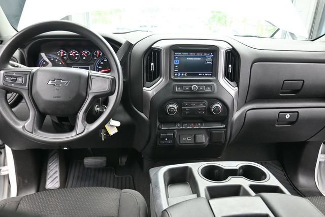 Used 2021 Chevrolet Silverado 1500 Custom Trail Boss w/ LPO, Dark Essentials Package AWD/4WD image 18