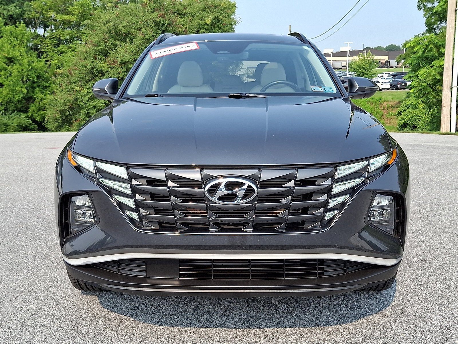 Used 2024 Hyundai Tucson SEL w/ Convenience Package AWD/4WD image 2