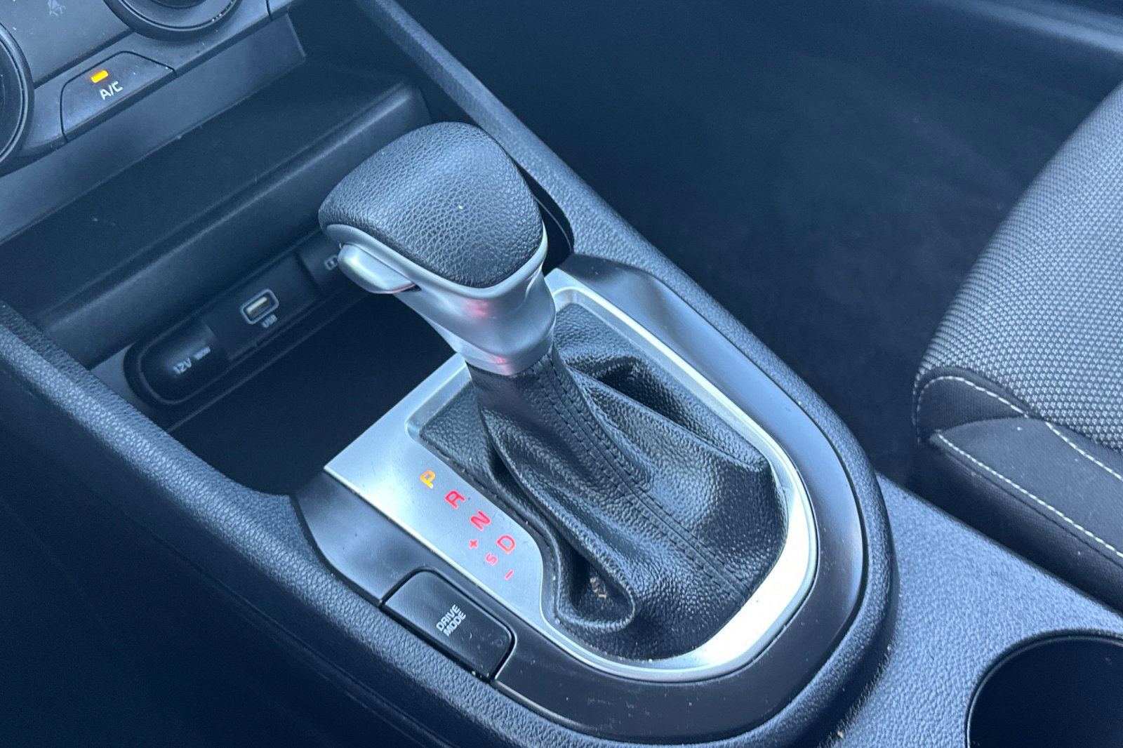 Used 2024 Kia Forte LXS image 20