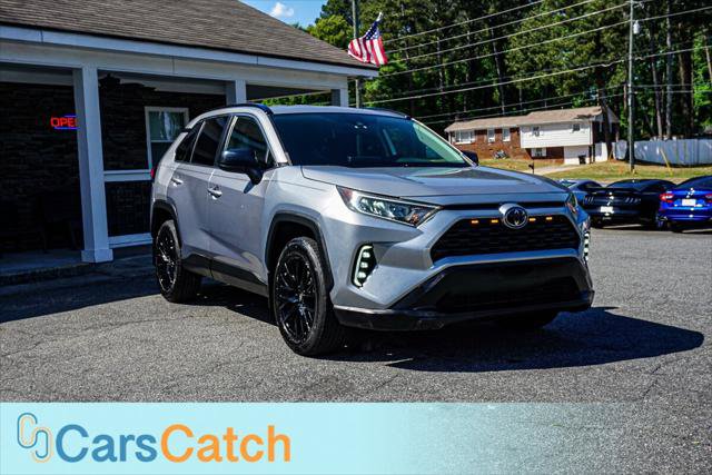 Used 2019 Toyota RAV4 LE w/ All Weather Liner Package AWD/4WD image 10