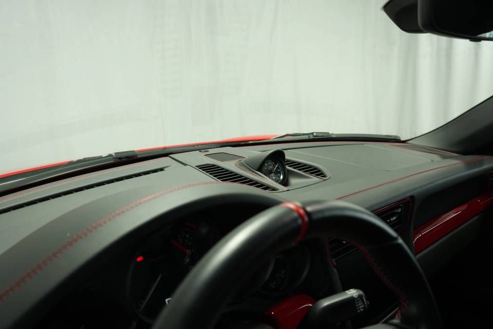 Certified 2019 Porsche 911 Speedster image 16