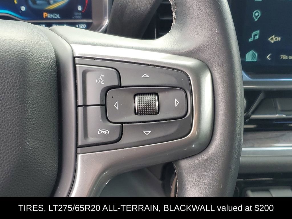 Used 2025 Chevrolet Silverado 2500 LTZ w/ LTZ Convenience Package image 15