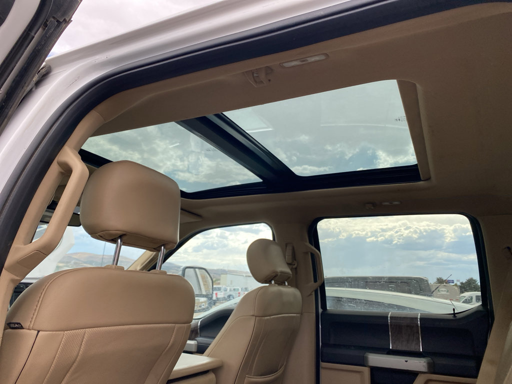 Used 2017 Ford F350 Lariat w/ Lariat Ultimate Package image 12