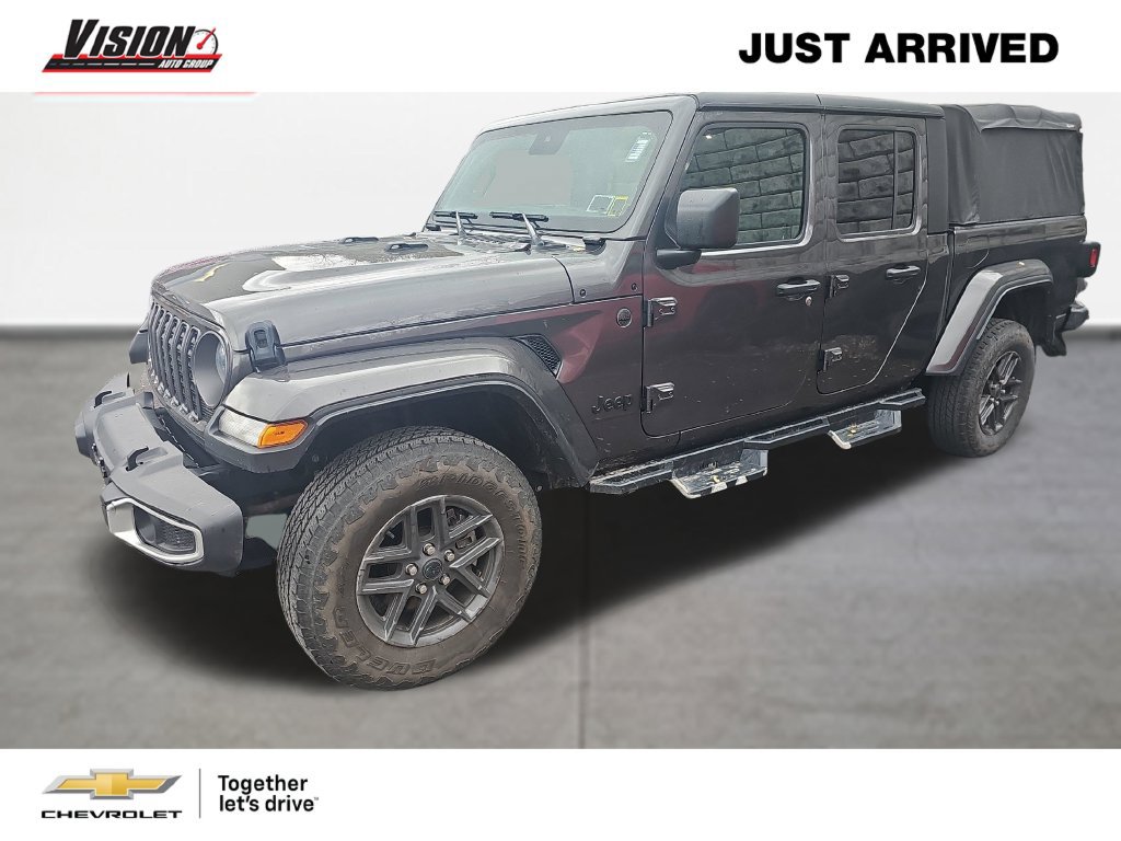 Used 2024 Jeep Gladiator Sport