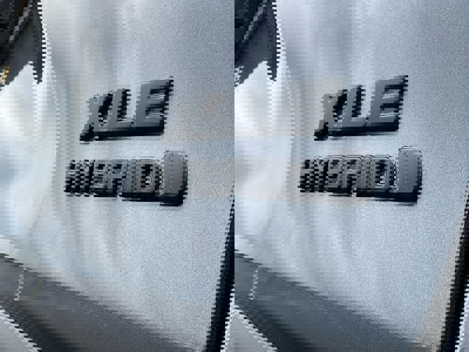 Used 2023 Toyota RAV4 XLE w/ Convenience Package image 17