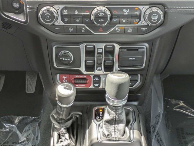 New 2026 Jeep Gladiator Rubicon AWD/4WD image 19