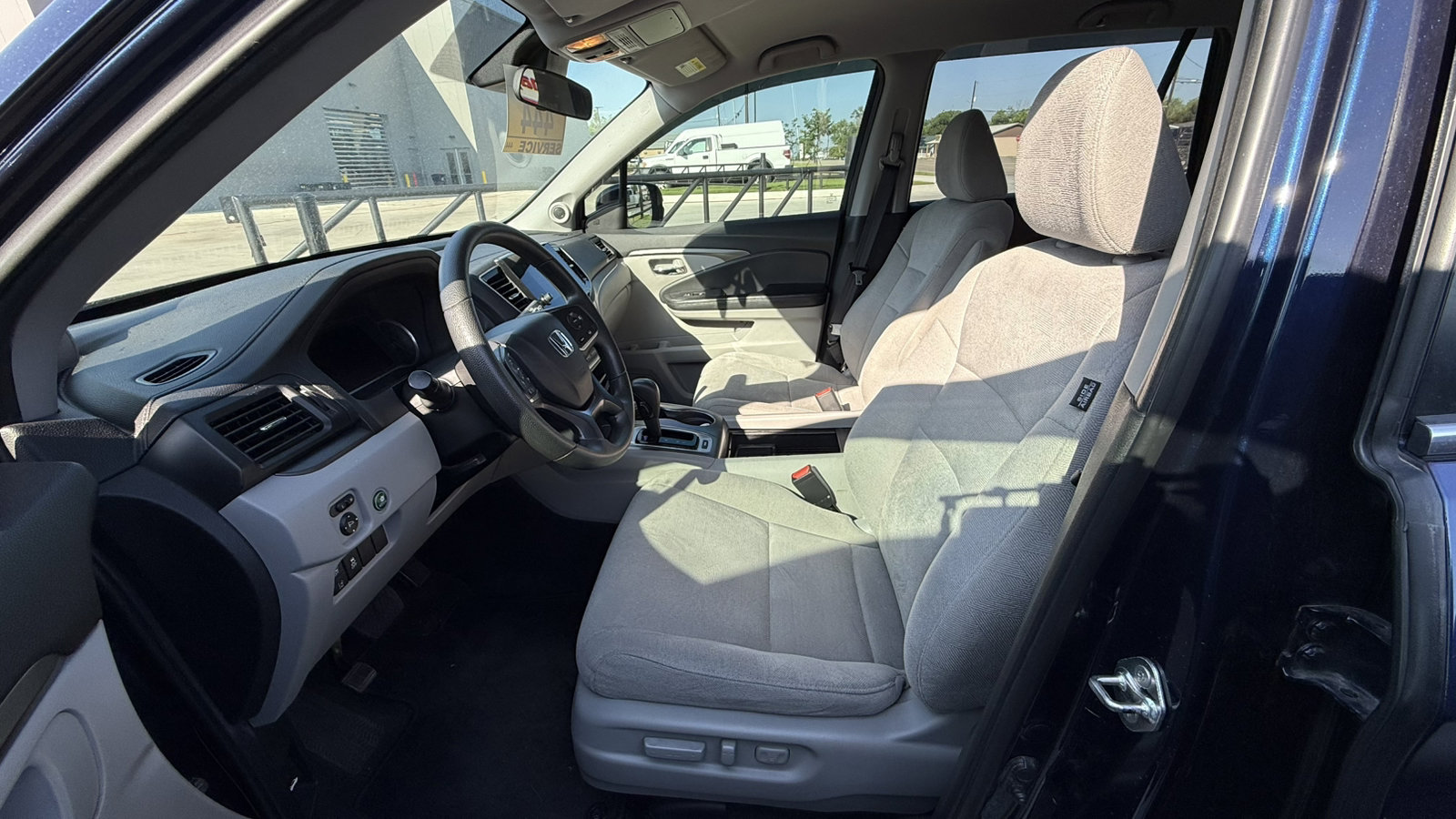 Used 2019 Honda Pilot EX image 9