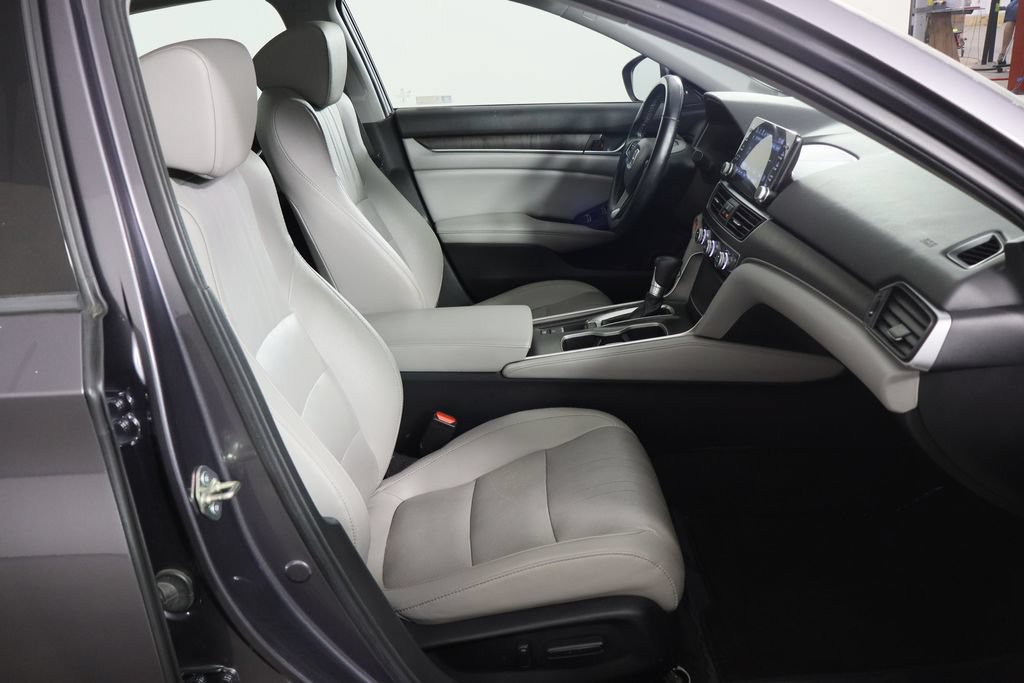 Used 2020 Honda Accord EX-L image 17