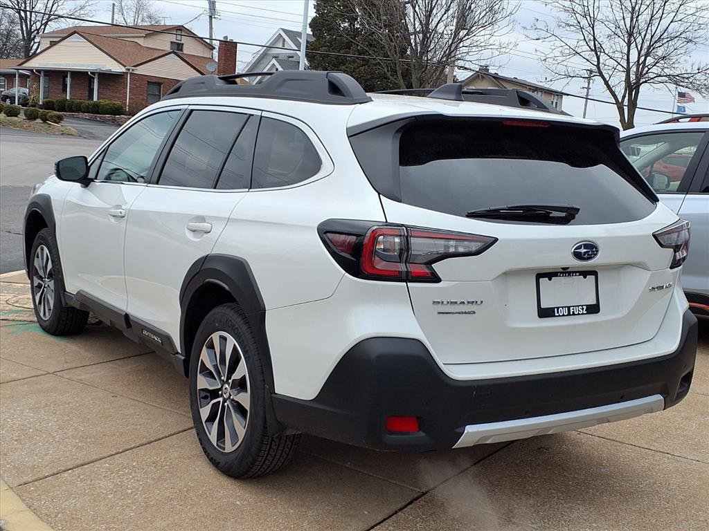 Certified 2025 Subaru Outback Limited image 2