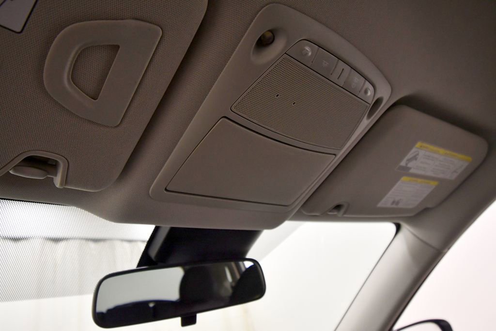 Used 2019 Nissan Rogue SV w/ Premium Package image 29