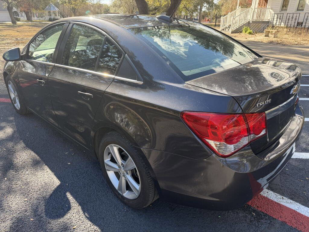 Used 2015 Chevrolet Cruze LT image 3
