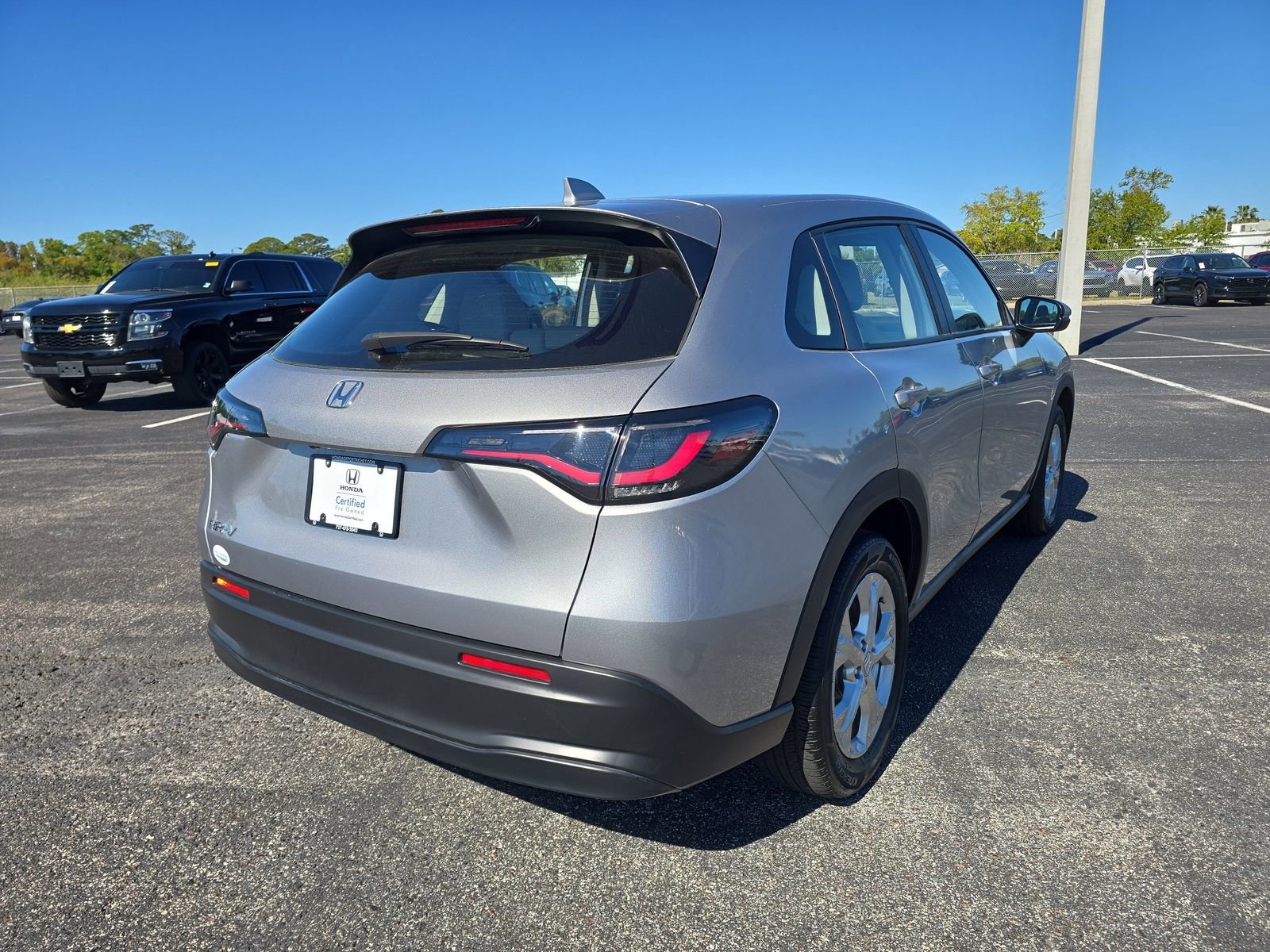 Certified 2025 Honda HR-V LX image 3