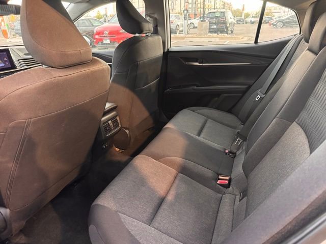 Used 2025 Toyota Camry LE FWD image 18