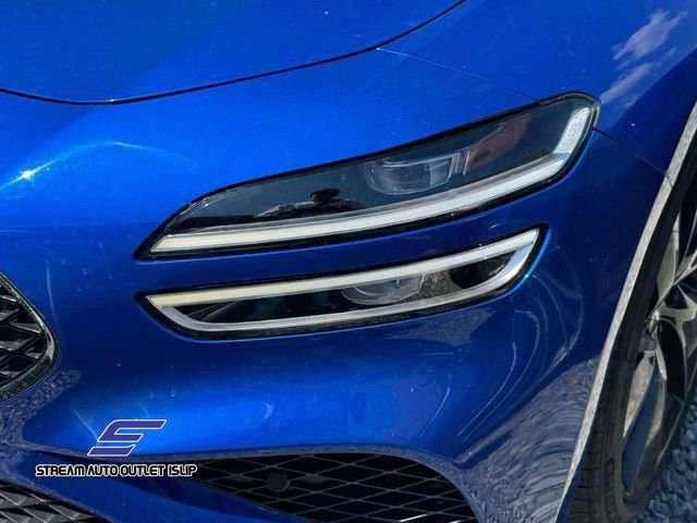 Used 2023 Genesis G70 2.0T w/ Sport Prestige Package image 9