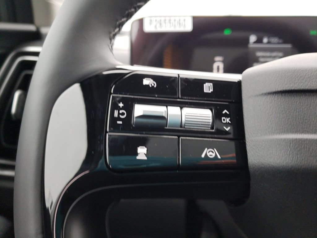 New 2026 Kia Sorento S w/ S Panoramic Sunroof Package FWD image 13