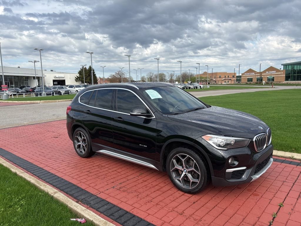 Used 2018 BMW X1 xDrive28i AWD/4WD image 2