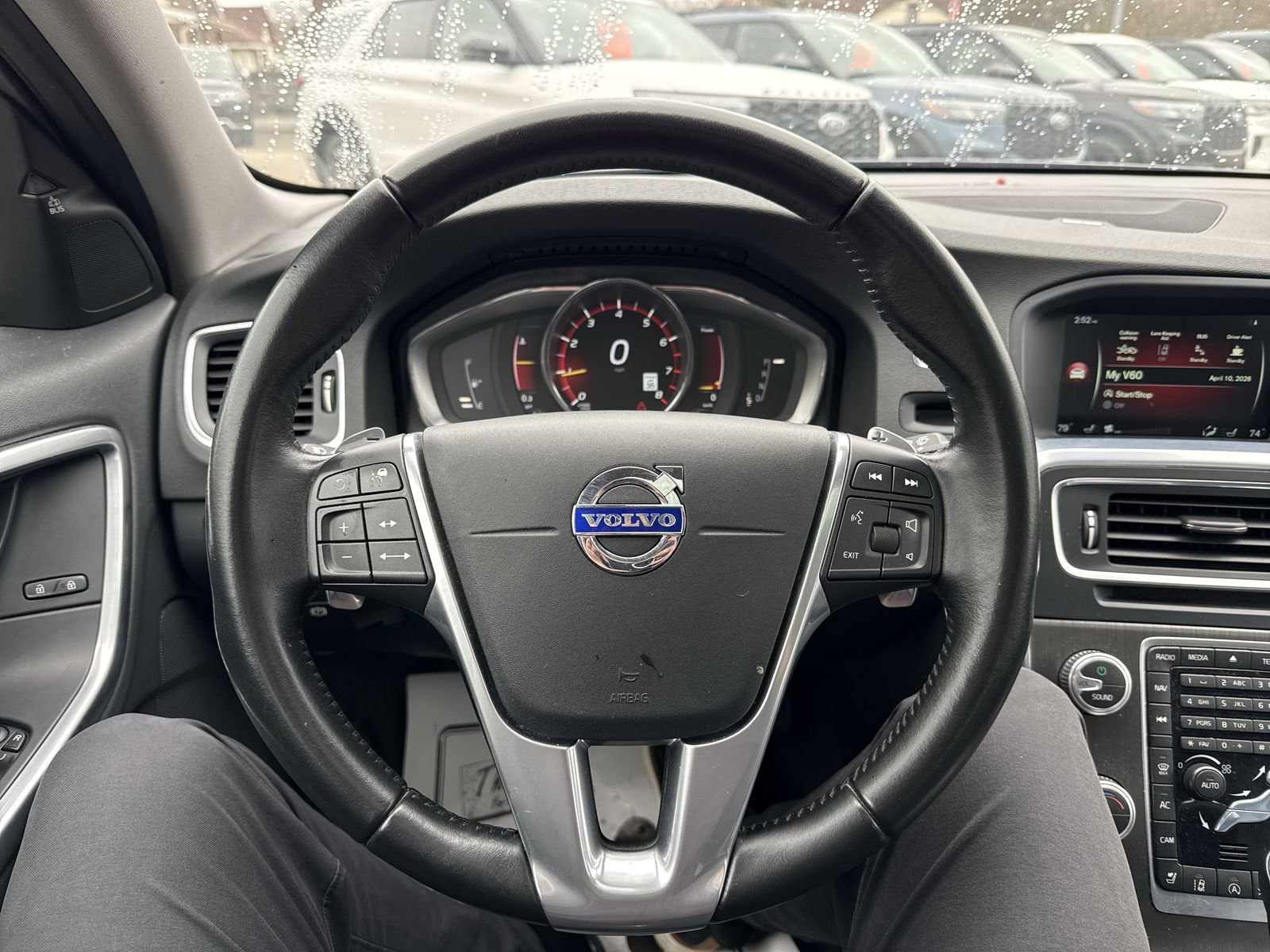 Used 2016 Volvo V60 T5 Platinum w/ 19" Sport Package image 29