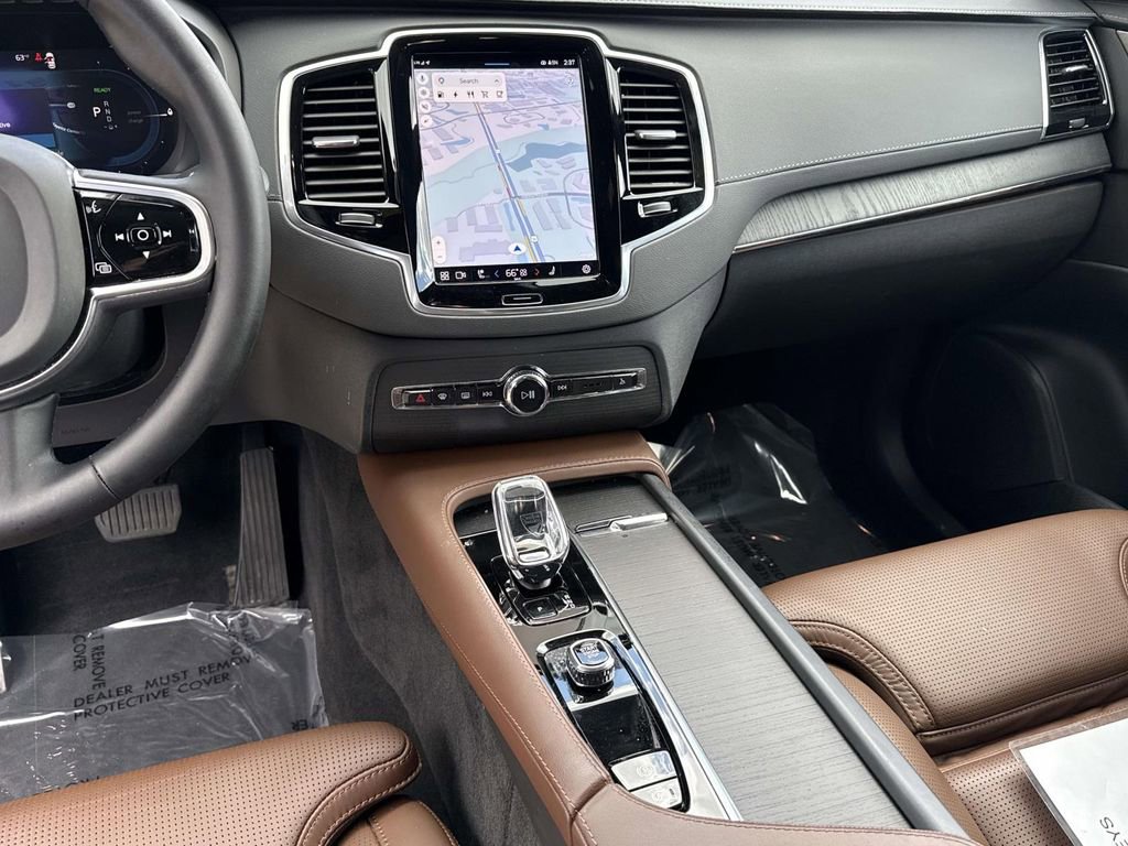 Used 2023 Volvo XC90 T8 Ultimate w/ Protection Package Premier image 9