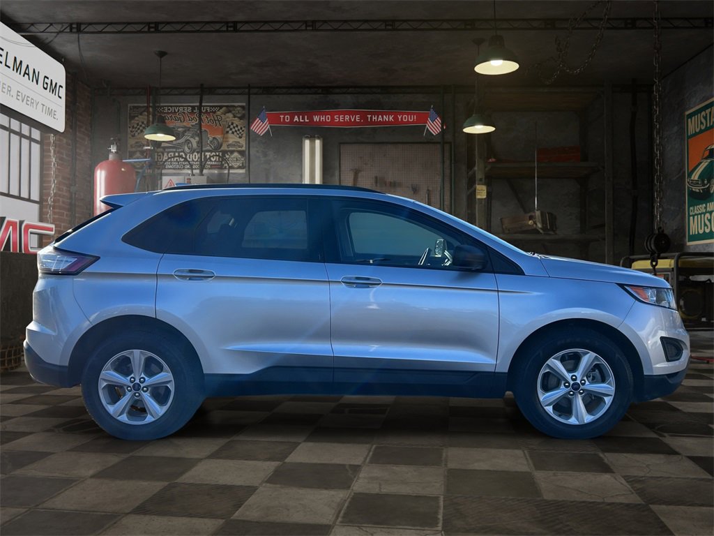 Used 2016 Ford Edge SE image 8
