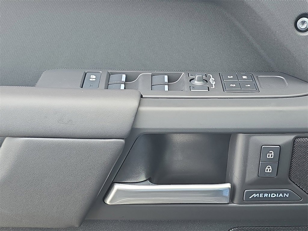 New 2026 Land Rover Defender 110 S image 28