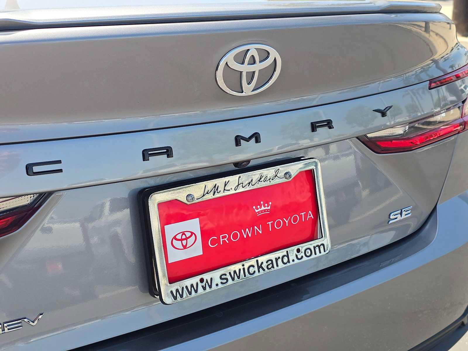 Used 2026 Toyota Camry SE FWD image 15