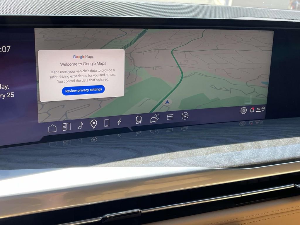 New 2025 Cadillac Escalade IQ Sport 2 w/ LPO, ONYX Package image 26