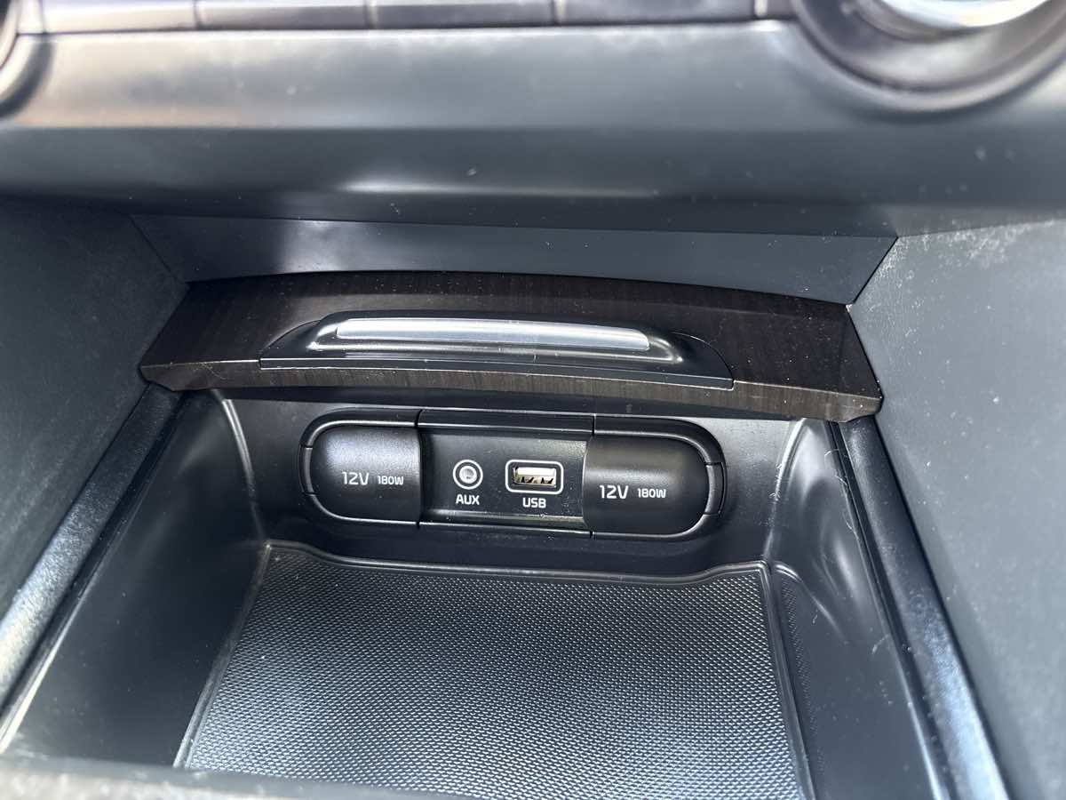Used 2019 Kia Optima EX w/ EX Premium Package FWD image 29