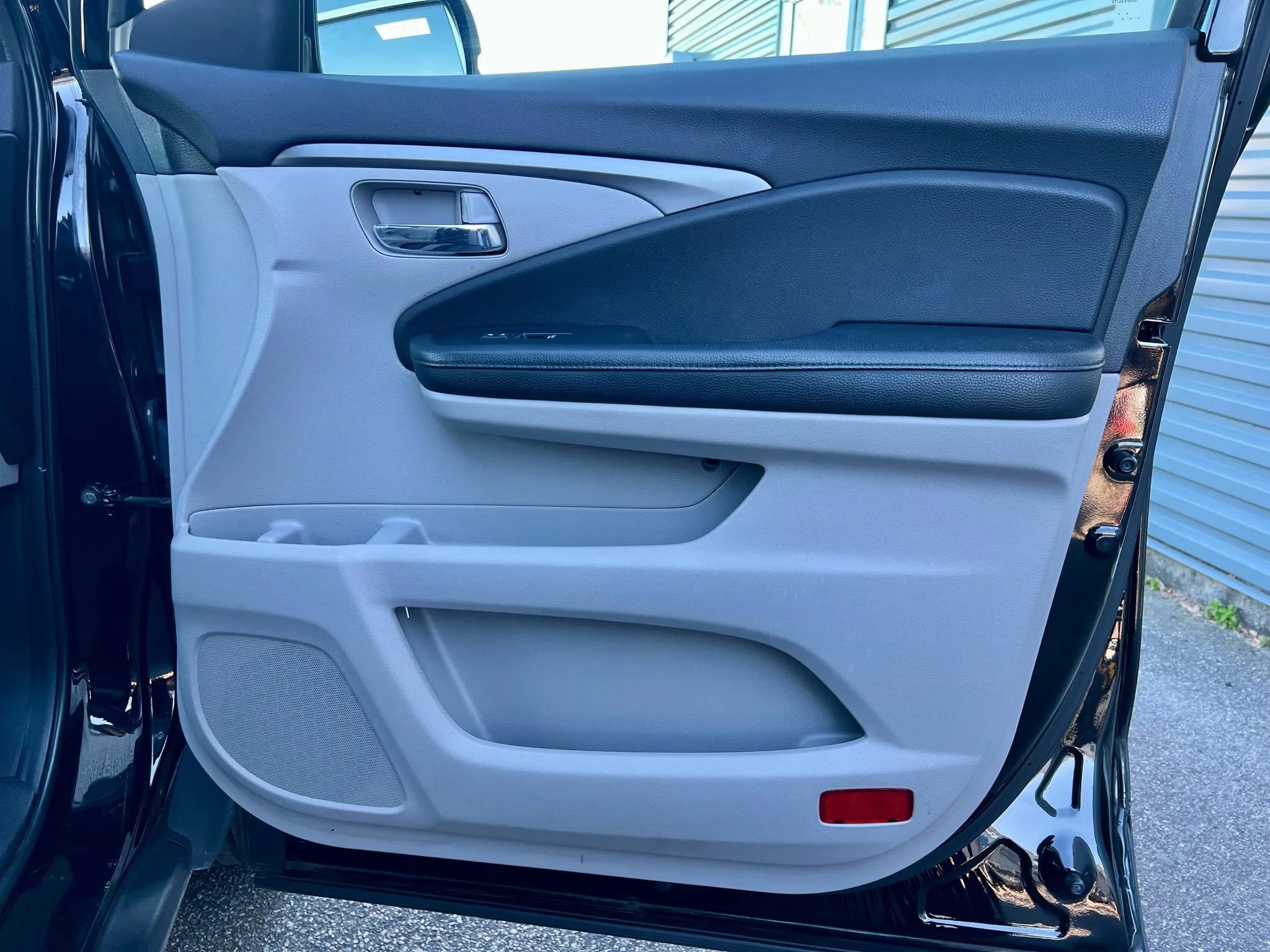 Used 2018 Honda Pilot EX image 36