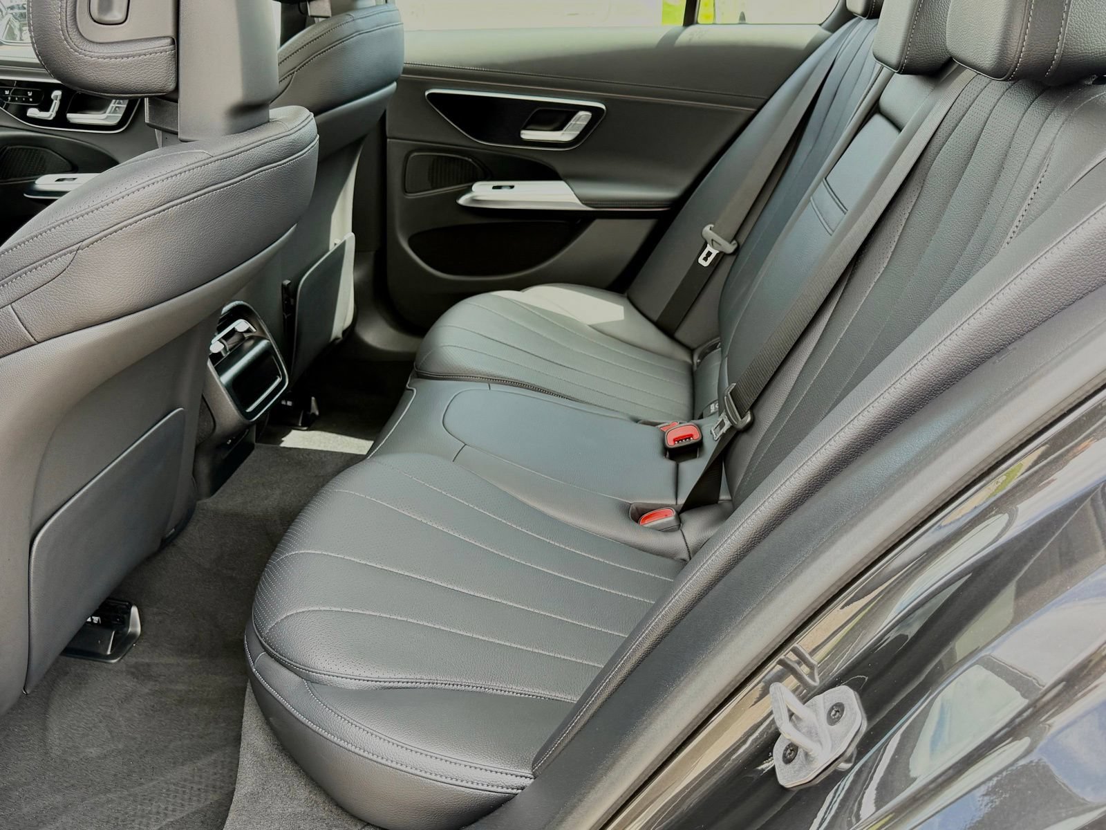 Used 2026 Mercedes-Benz E 350 Sedan image 42