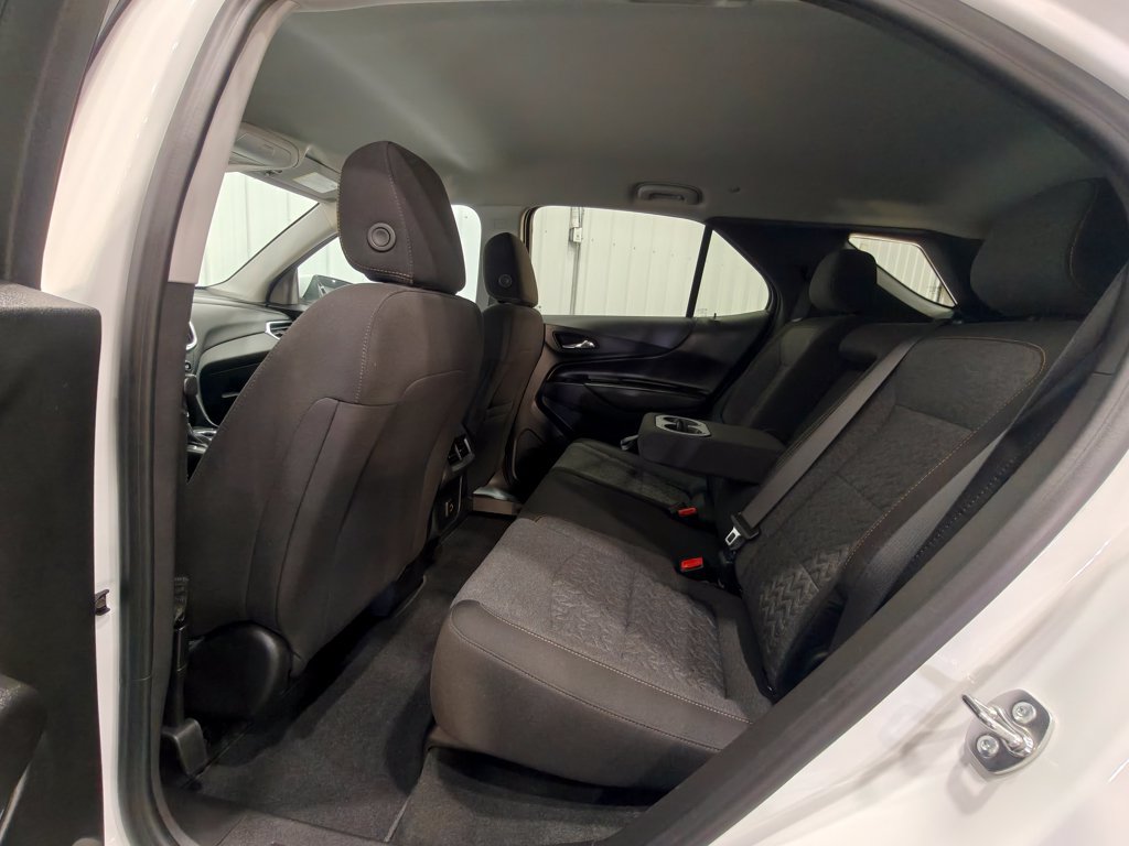 Used 2024 Chevrolet Equinox LT FWD image 23