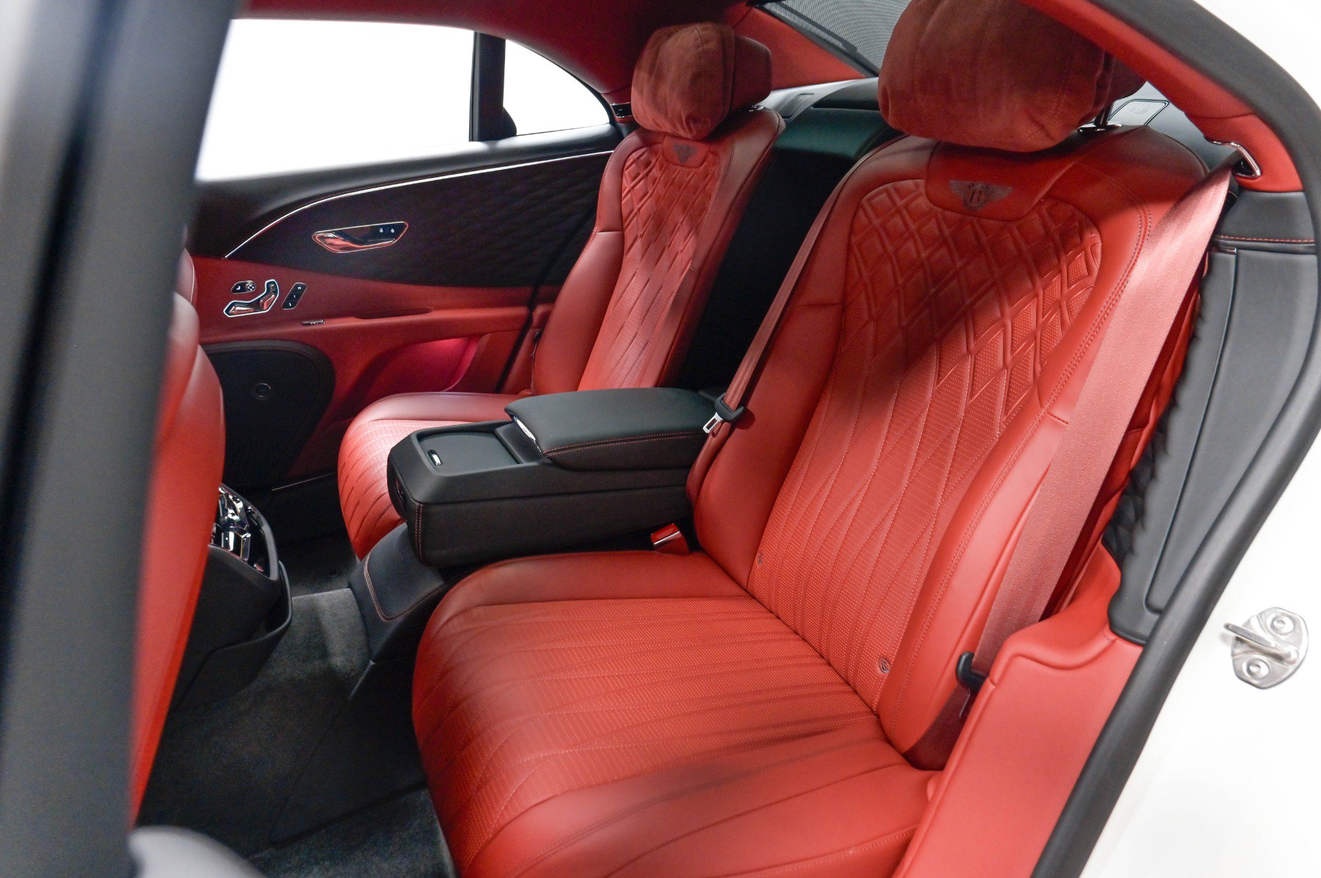 Used 2021 Bentley Flying Spur W12 w/ First Edition Specification AWD/4WD image 95