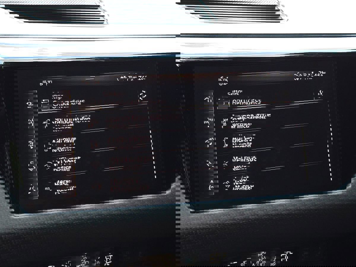 Used 2024 Audi e-tron GT Premium Plus w/ Performance Package image 52