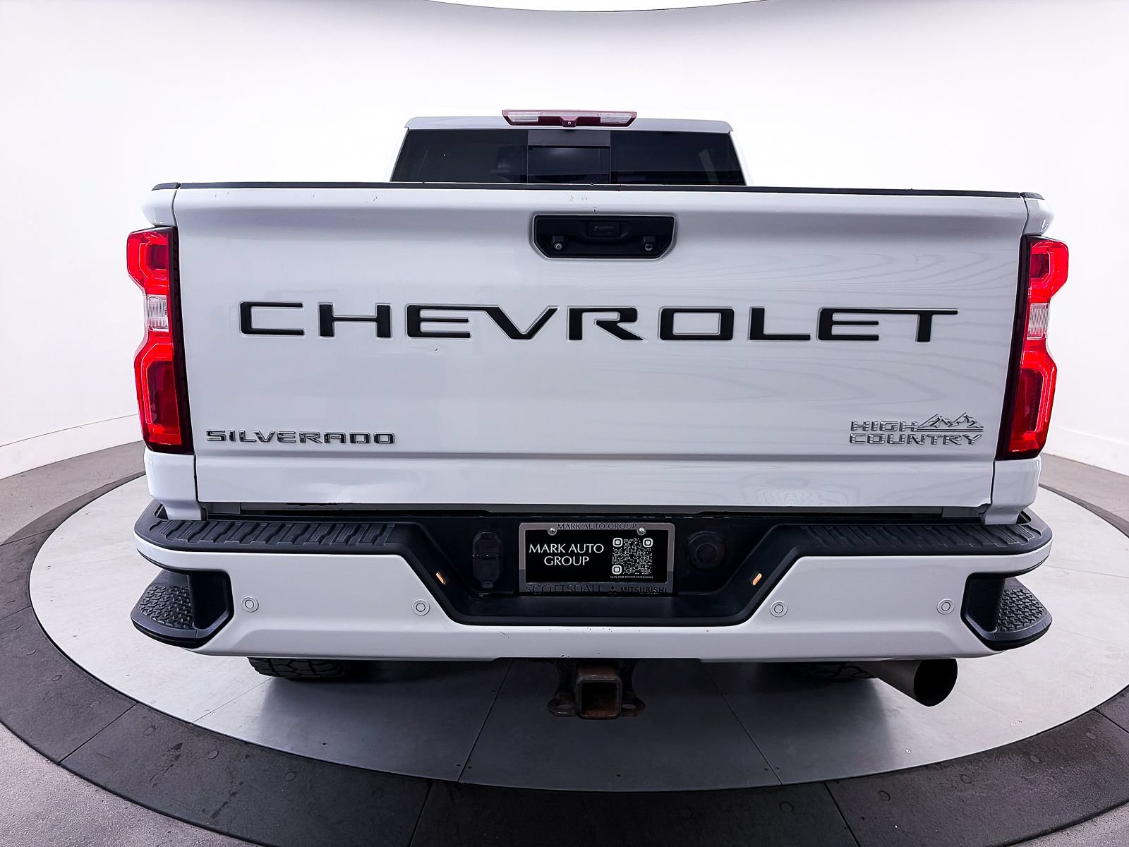 Used 2022 Chevrolet Silverado 3500 High Country w/ Safety Package II AWD/4WD image 20