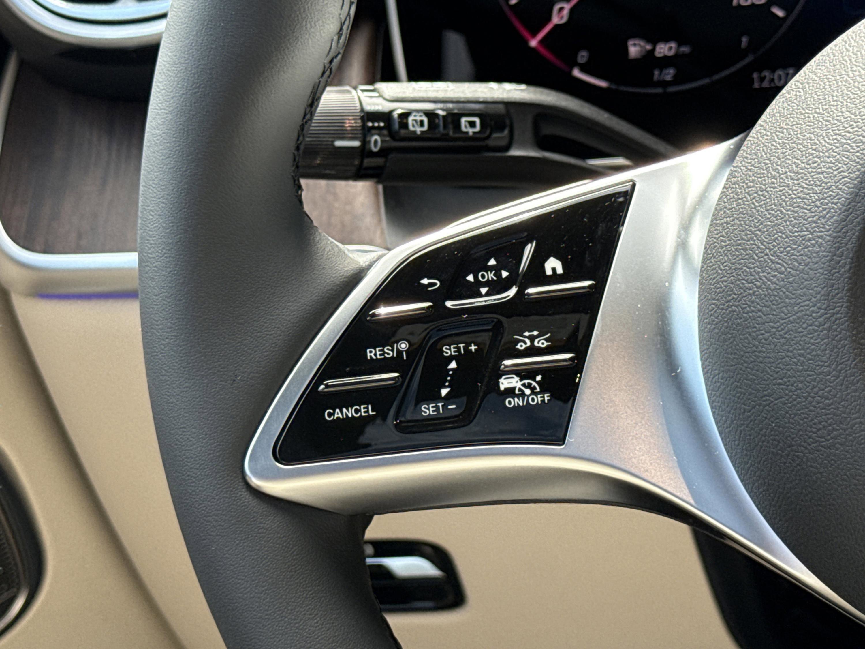 Certified 2026 Mercedes-Benz GLC 300 GLC 300 image 28