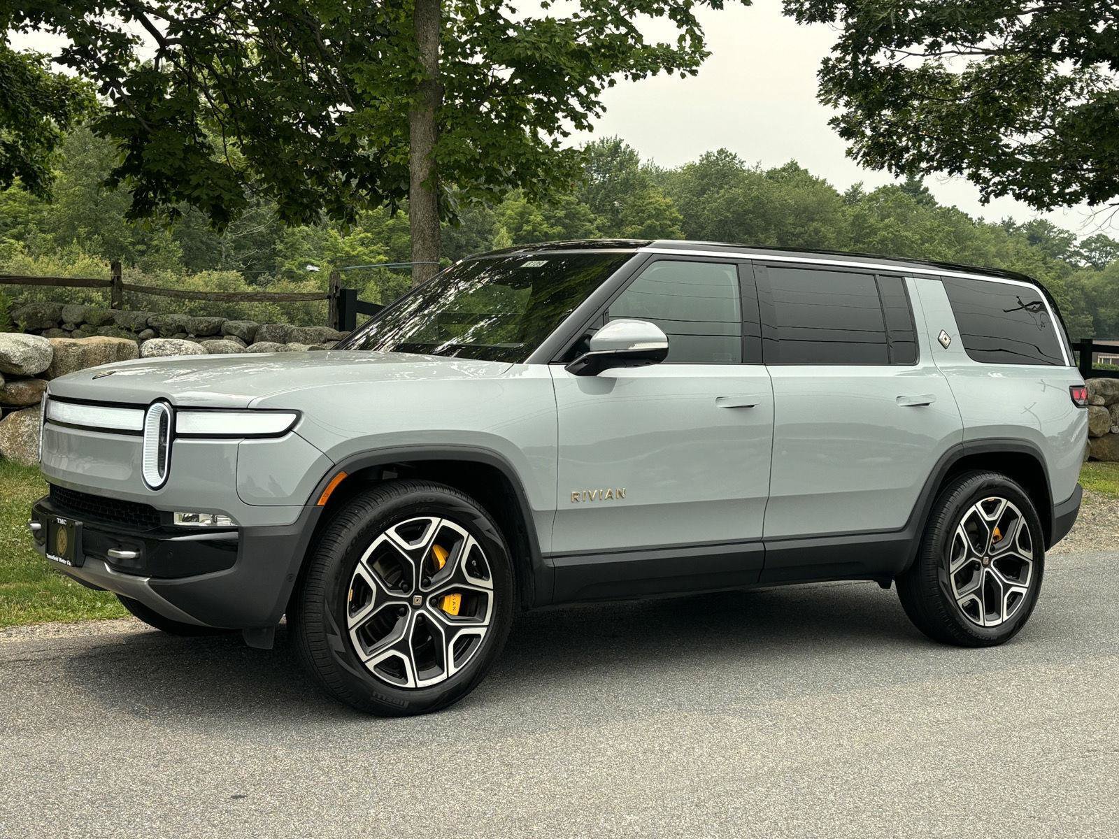 Used 2022 Rivian R1S Launch Edition AWD/4WD image 12