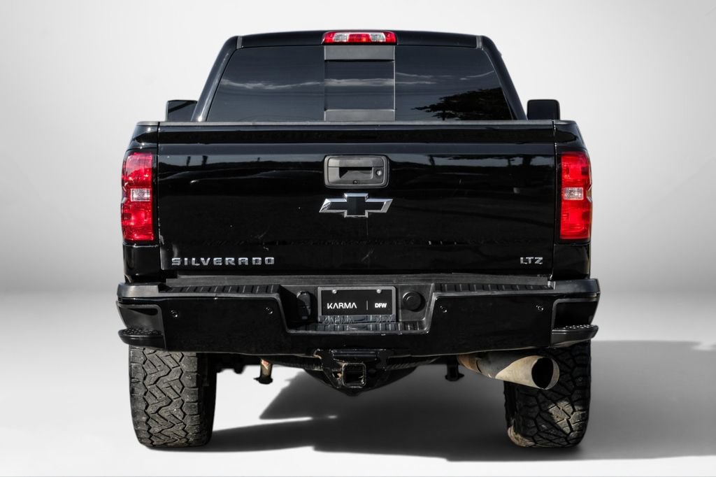 Used 2019 Chevrolet Silverado 2500 LTZ w/ Duramax Plus Package AWD/4WD image 6