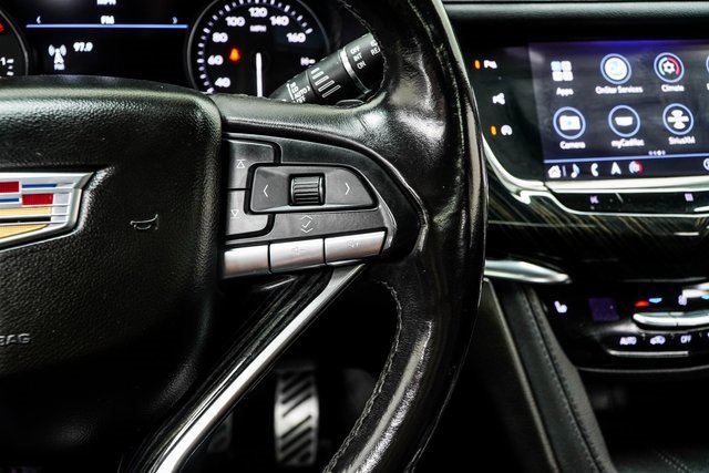 Used 2020 Cadillac XT6 Premium Luxury image 34